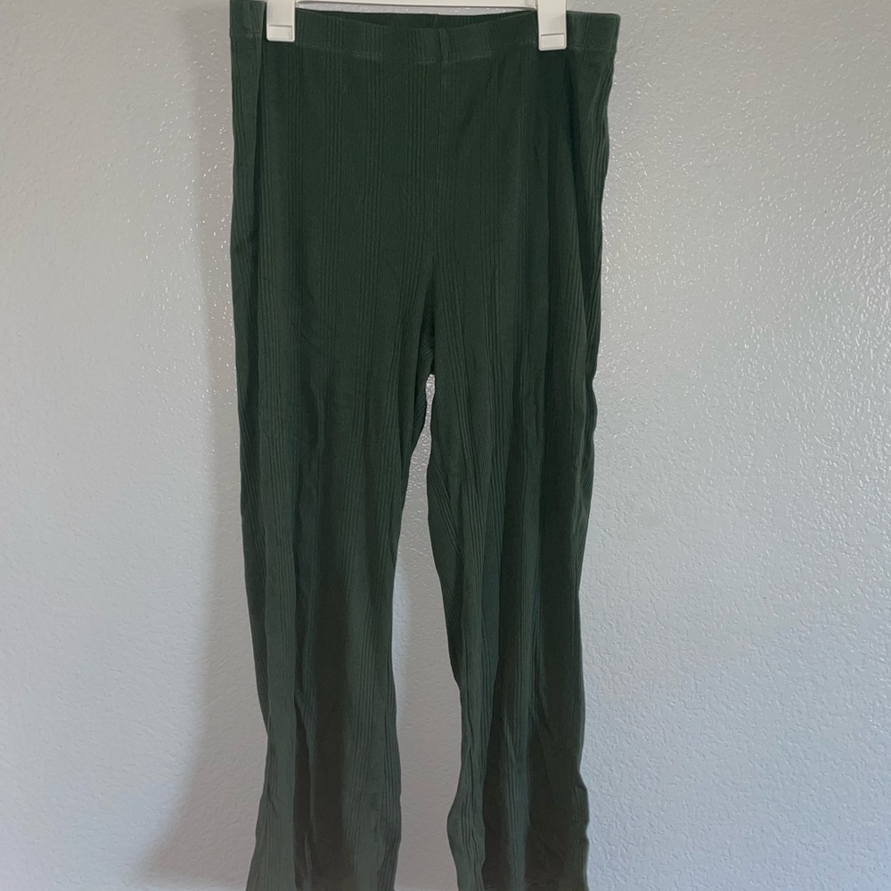 Dark Green Aerie Lounge Pants